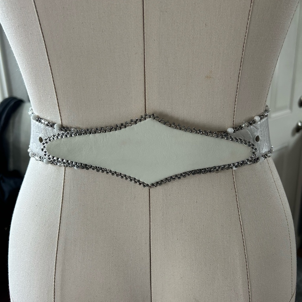 Vintage Joy Borns beaded crystal adjustable leather belt - Picture 8 of 12